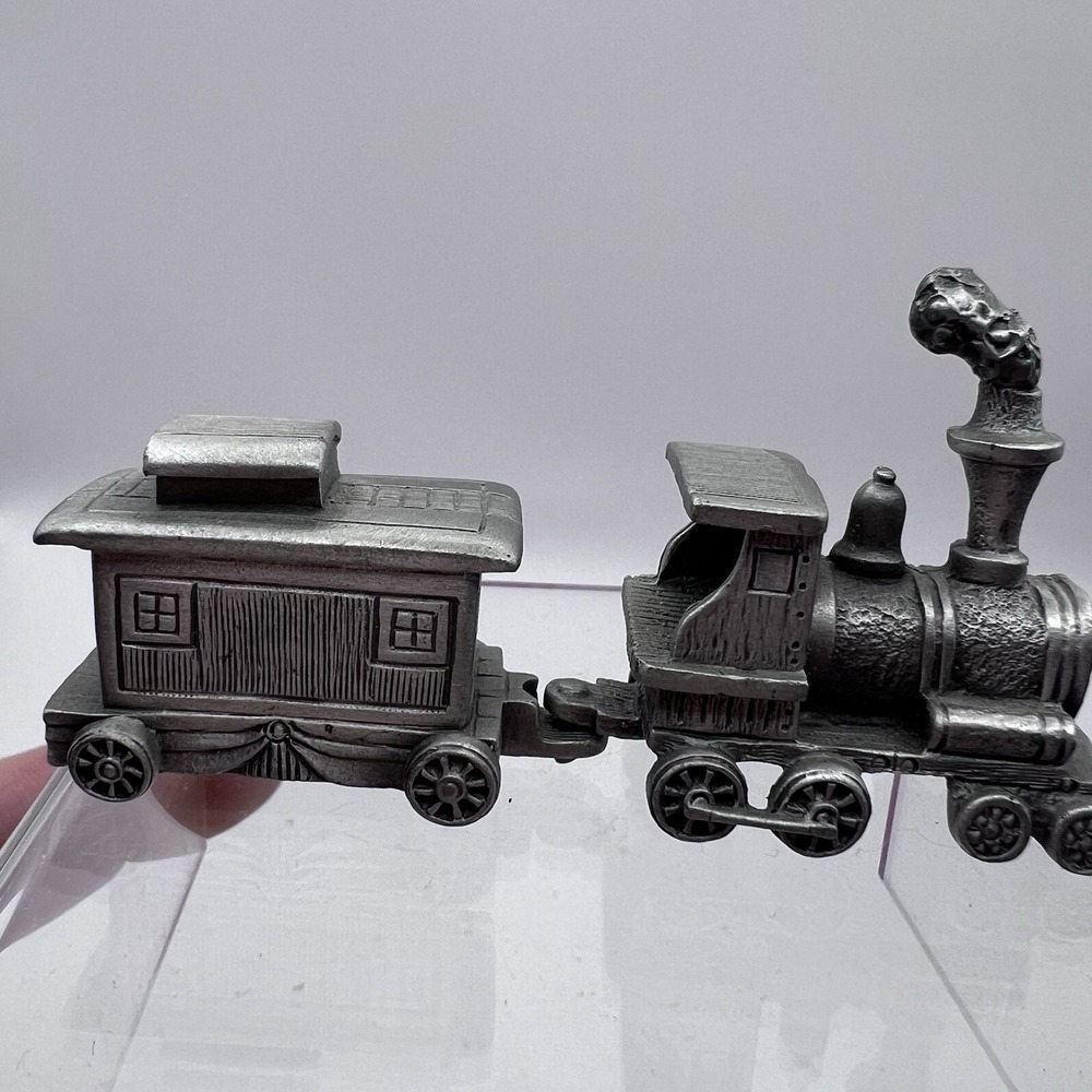 Fort USA Pewter Engine & Caboose Train Miniature 67273 Lasting Expression